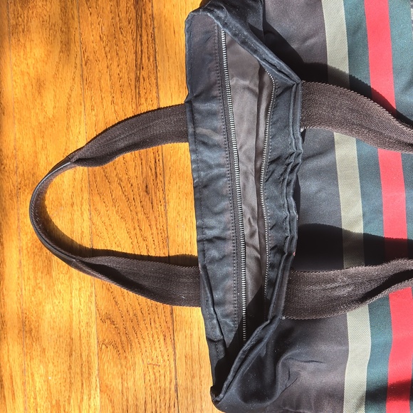 Gucci tote - Picture 3 of 12